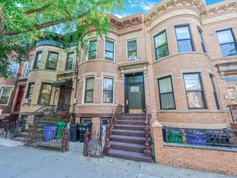 1062 Seneca Ave, New York, NY 11385