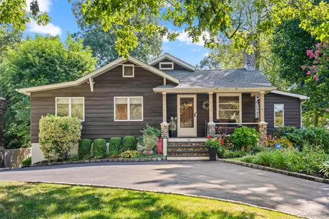 62 Forest Dr, East Northport, NY 11731
