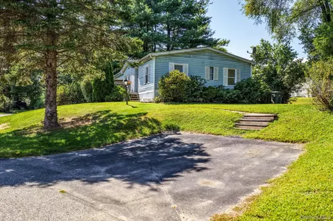 12 Birch Ln, Mamakating, NY 12721