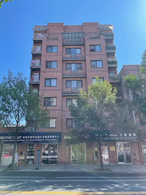 8523 Broadway #9B, Elmhurst, NY 11373