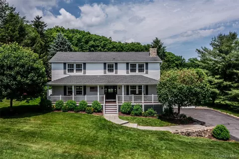 26 Hickory Ridge Rd, Southeast, NY 10509