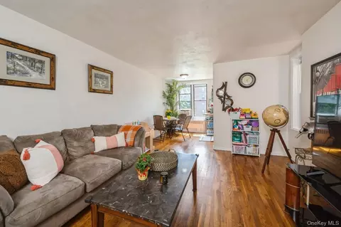 678 Warburton Ave #5J, Yonkers, NY 10701