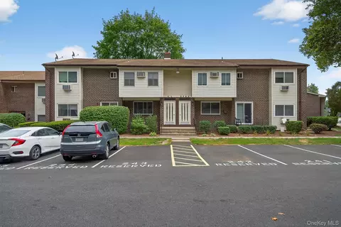 15 Blue Hill Cmns # K, Orangetown, NY 10962