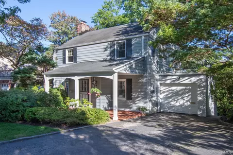 466 California Rd, Bronxville, NY 10708