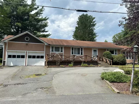 738 Rose Valley Rd, Thompson, NY 12701