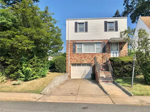 32 Minerva Dr, Yonkers, NY 10710