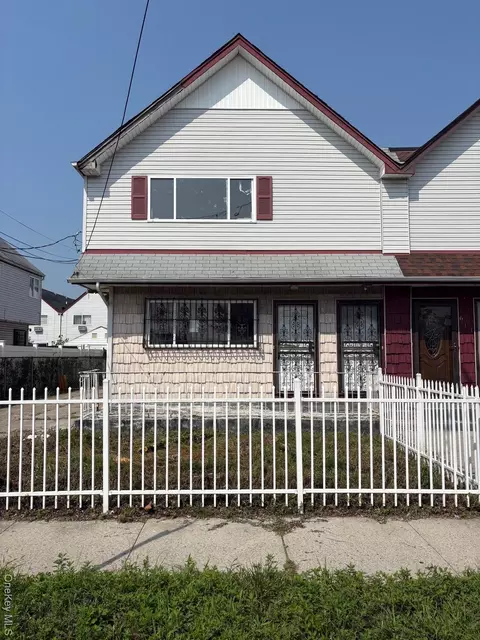 609 Beach 63rd St, Arverne, NY 11692