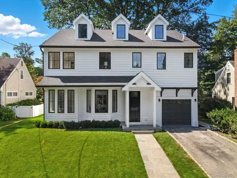 14 Shady Ln, Scarsdale, NY 10583