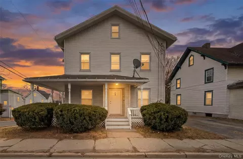 35 East Ave, Middletown, NY 10940
