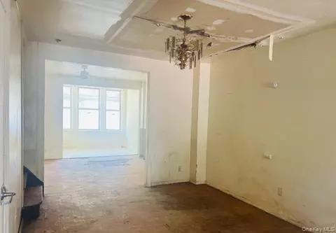 Entry Way - 161 E 29th St, Brooklyn, NY 11226 photo 2 of 2