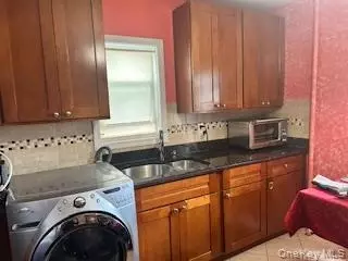 Undisclosed, New York, NY 11433