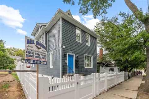 10910 157th St, Jamaica, NY 11433