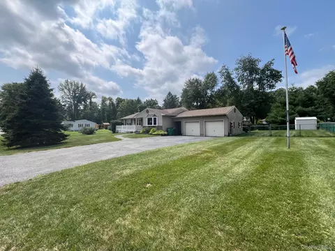 37 Circle, East Fishkill, NY 12533