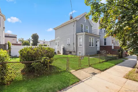 94-30 110th St, South Richmond Hill, NY 11419