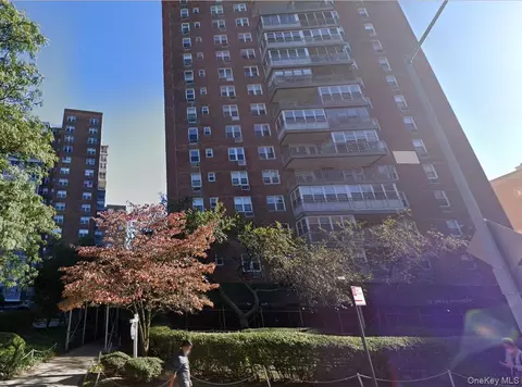 138-10 Franklin Ave #3H, Flushing, NY 11355
