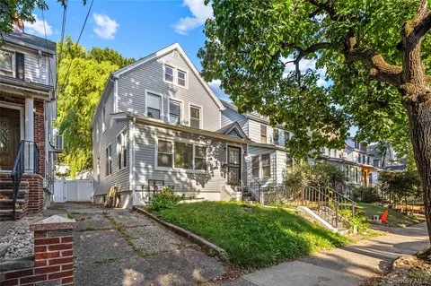 48-35 Clearview Expy, New York, NY 11364