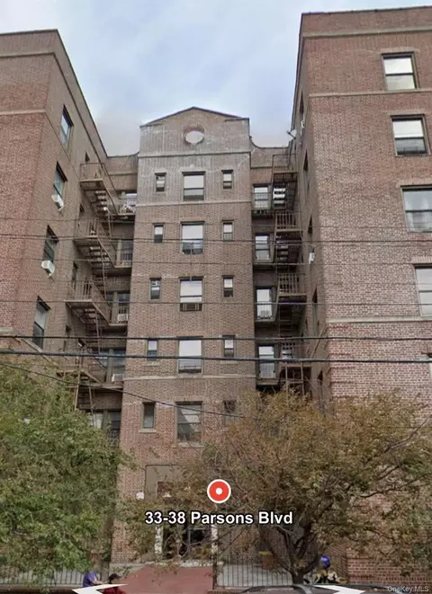 33-38 Parsons Blvd #5E, Flushing, NY 11354