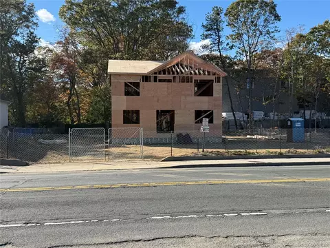 494 Islip Ave, Islip, NY 11751 photo 15