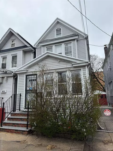10155 116th St, South Richmond Hill, NY 11419