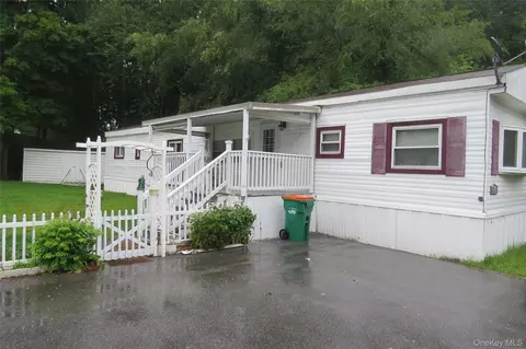 723 Beekman Rd #74, Beekman, NY 12533