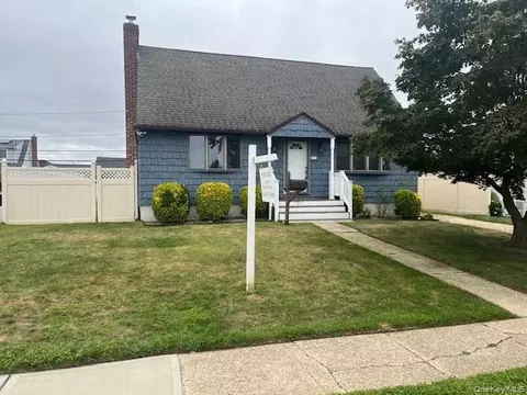 3977 Wellwood Rd, Seaford, NY 11783