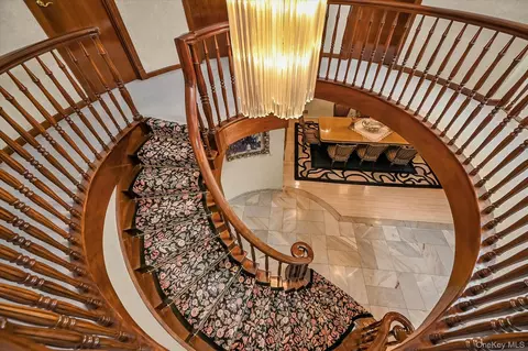 Entry Way - 138-45 78th Dr, Flushing, NY 11367 photo 3 of 5