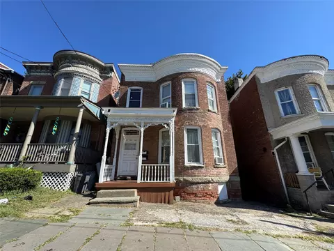 66 Benkard Ave, Newburgh, NY 12550