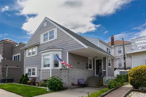 133 Mitchell Ave, Long Beach, NY 11561