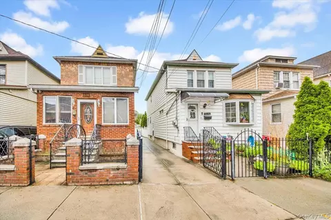 1630 Radcliff Ave, New York, NY 10462