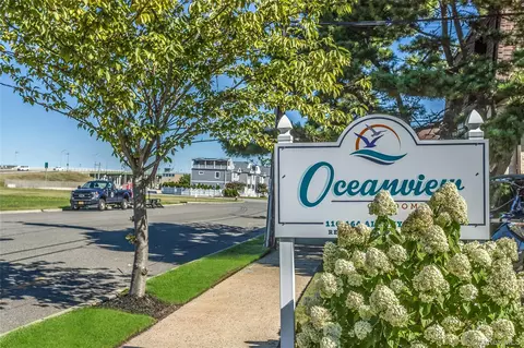136 Albany Blvd #17E, Atlantic Beach, NY 11509