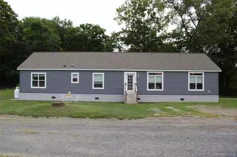 155 Metzger Rd, Red Hook, NY 12571