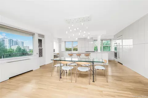 3777 Independence Ave #7H, New York, NY 10463