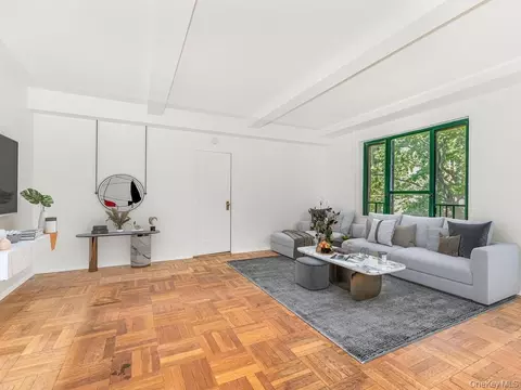 1560 Unionport Rd #3B, New York, NY 10462