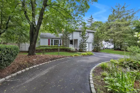153 Patchogue Yaphank Rd, Yaphank, NY 11980