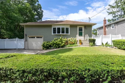 345 August Rd, North Babylon, NY 11703