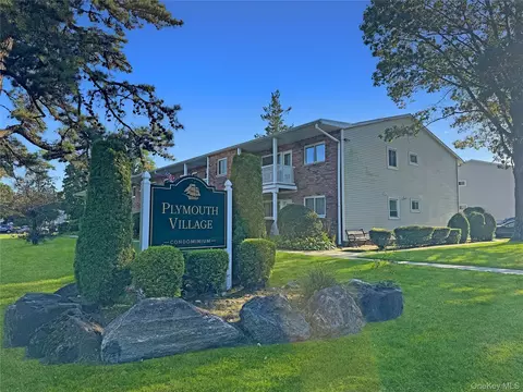 57 Adams Rd #1H, Central Islip, NY 11722