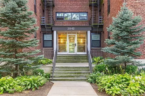 211-02 75th Ave #1-L, Oakland Gardens, NY 11364