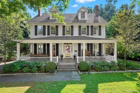 14 Mendota Ave, Rye, NY 10580