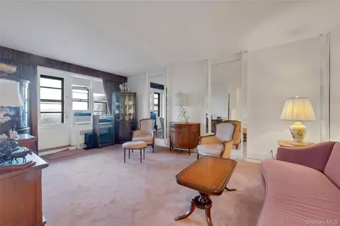 315 King #6A, Port Chester, NY 10573