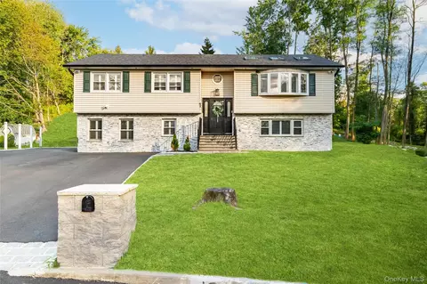 1 Wales Vis, Clarkstown, NY 10954