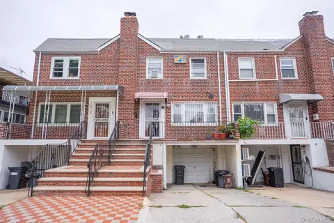 166-61 17th Rd, New York, NY 11357