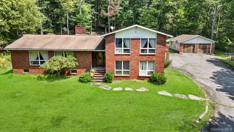 57 Hunczak Blvd, Lumberland, NY 12737