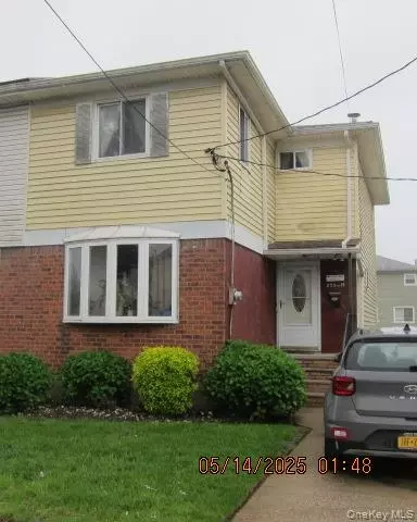 23514 147th Dr, New York, NY 11422