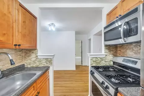 3123 Bailey Ave #4A, New York, NY 10463