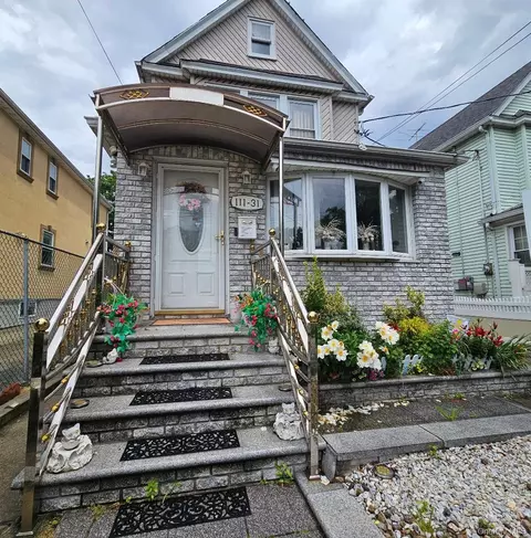Undisclosed, Jamaica, NY 11435