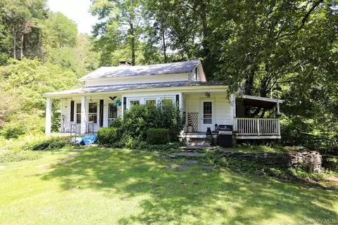66 Raspberry Park Rd, Fremont, NY 12760