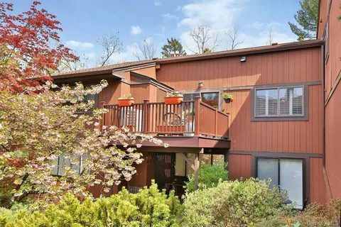 499 Martling Ave, Greenburgh, NY 10591