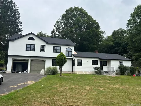 100 Fair St, Carmel, NY 10512