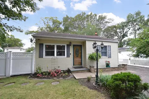 830 Hawkins Ave, Lake Grove, NY 11755