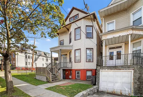 16 Pier St, Yonkers, NY 10705